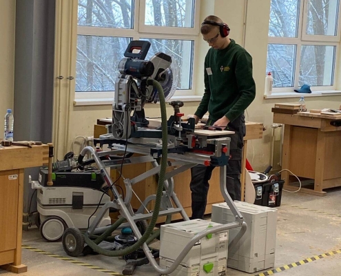 569aae1a-f512-4d12-9305-34ffa3b27bc1 (1)