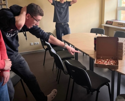 580910067_18412204342143656_6892513811295771521_n